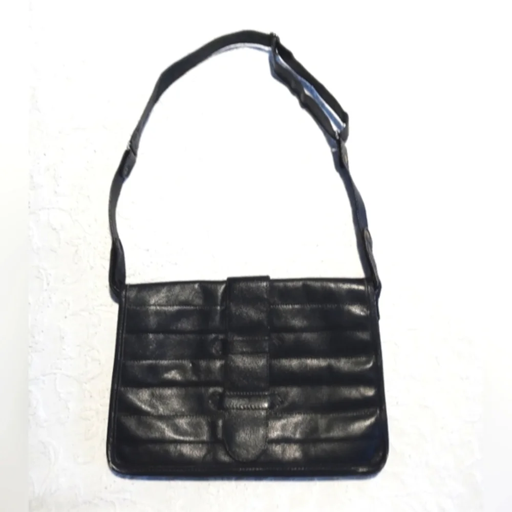 🖤Vintage Neiman Marcus Black Leather Shoulder Bag